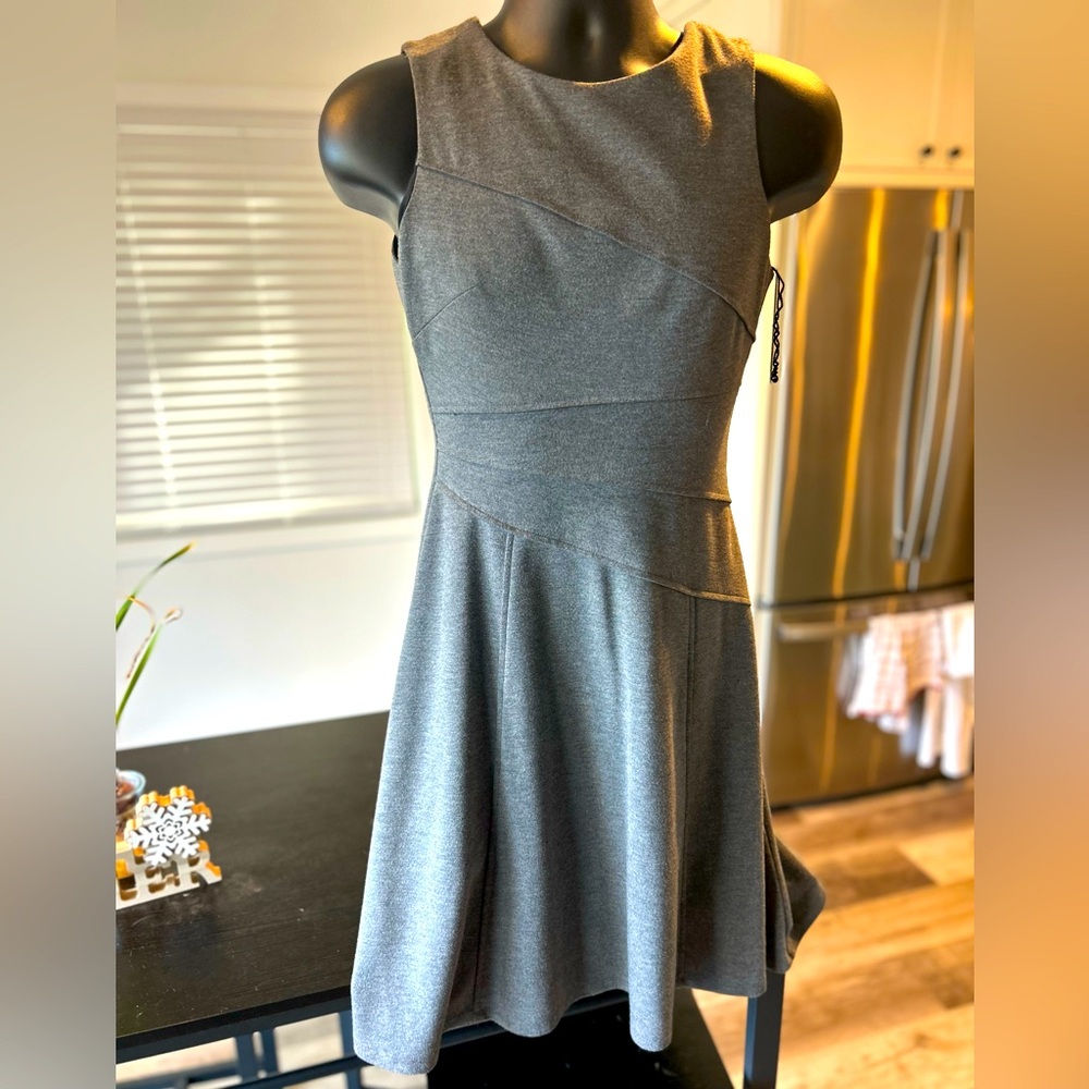 Small gray dress perfect for work size S